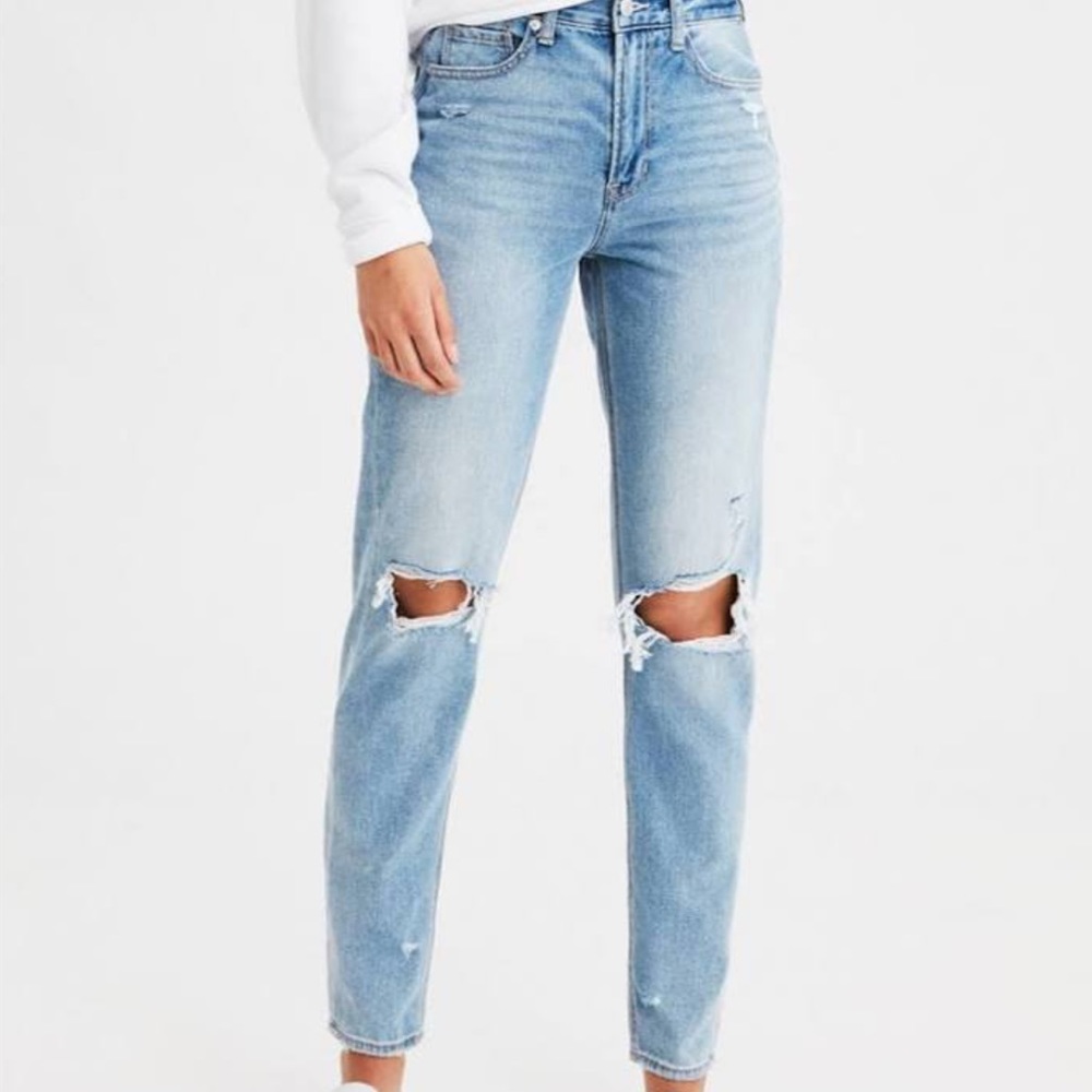 American Eagle Mom Jeans